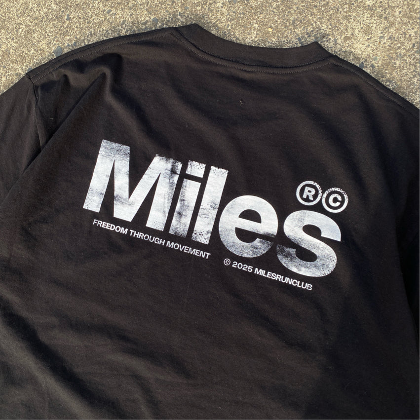 AGED TRADEMARK OVERSIZED TEE - BLACK